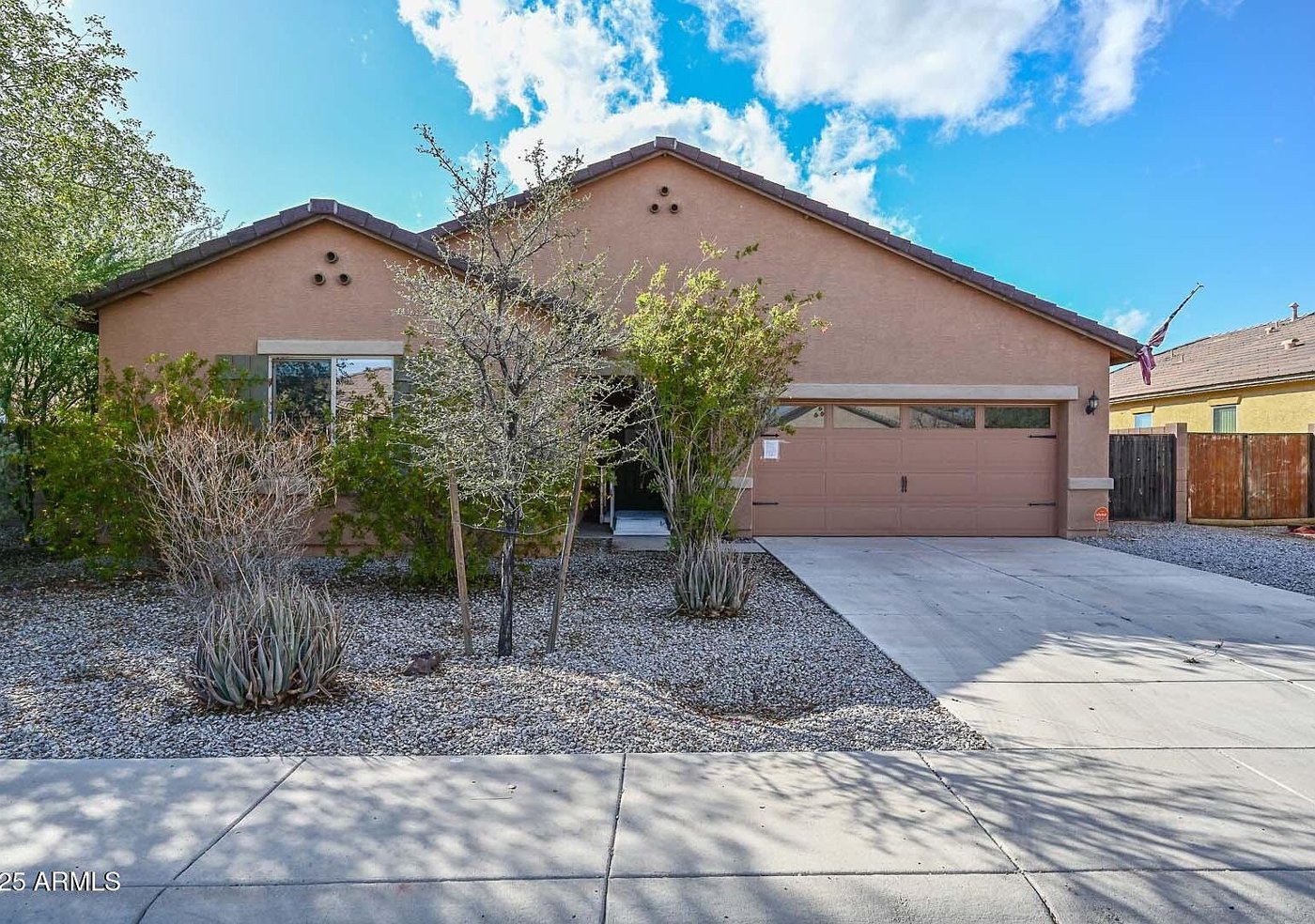25391 W Ellis Dr, Buckeye, AZ 85326